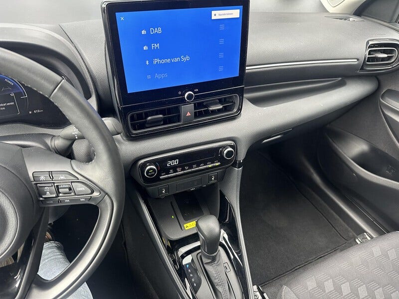Toyota Yaris (15)