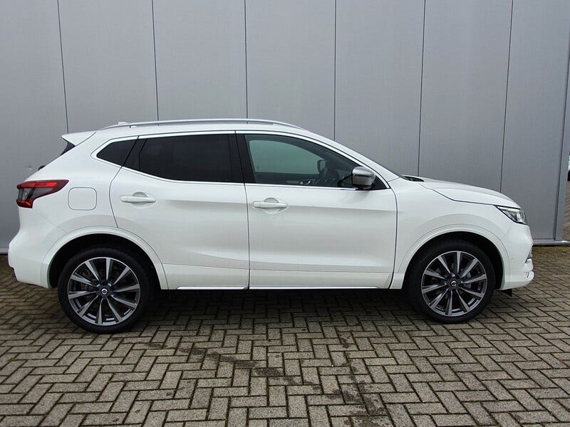 Nissan Qashqai (2)