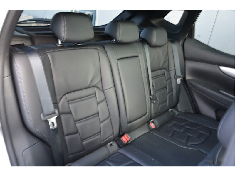 Nissan Qashqai (17)