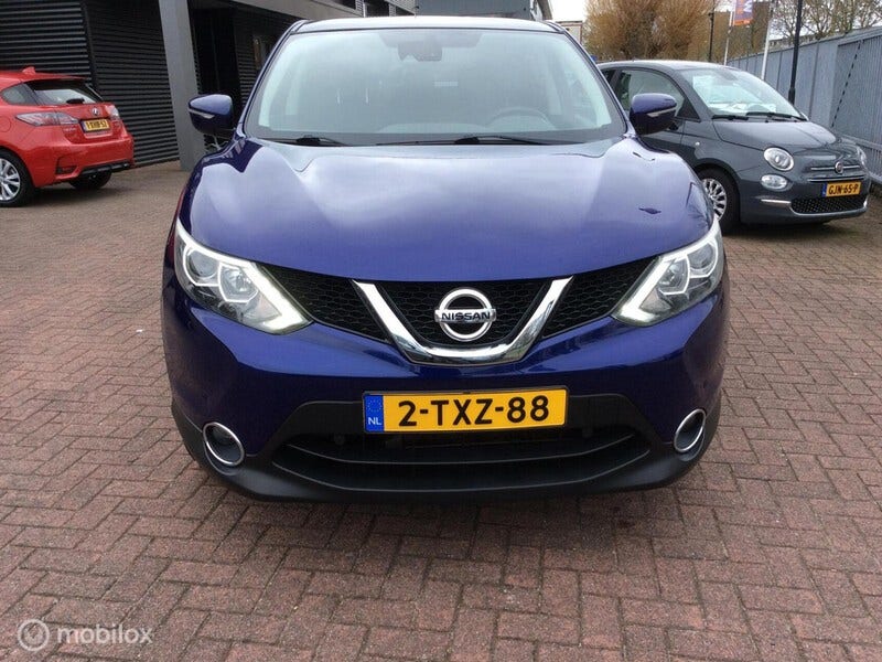 Nissan Qashqai (2)