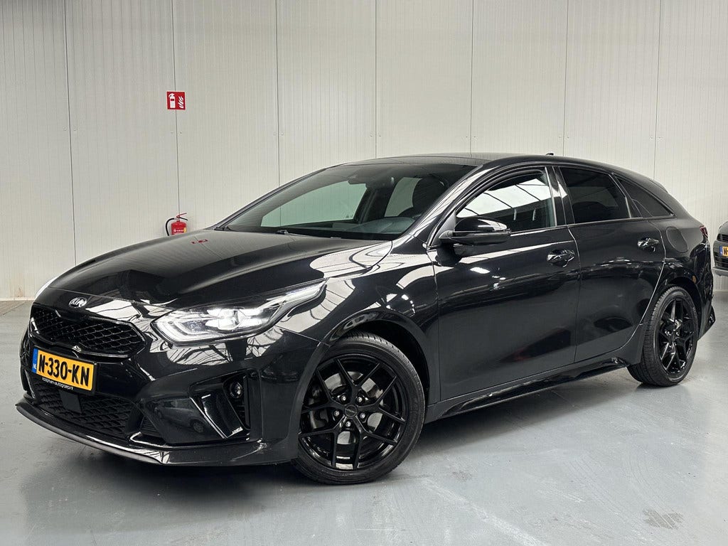 Kia ProCeed