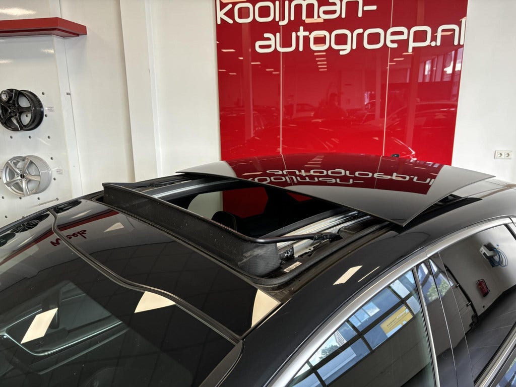 Kia ProCeed (2)