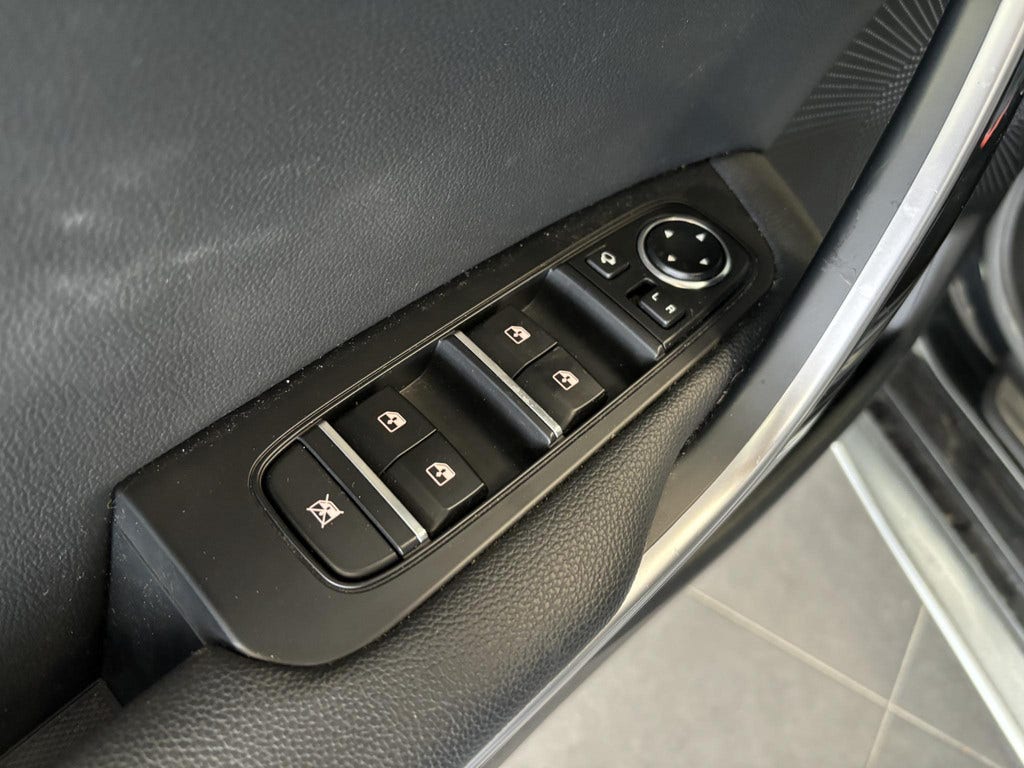 Kia ProCeed (4)