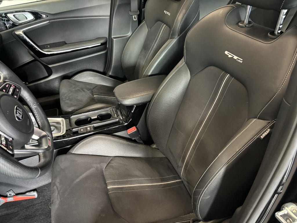 Kia ProCeed (5)
