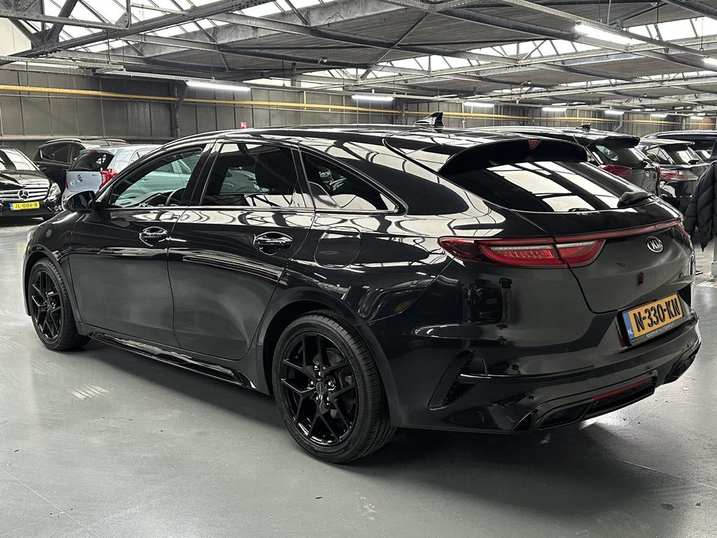 Kia ProCeed (20)