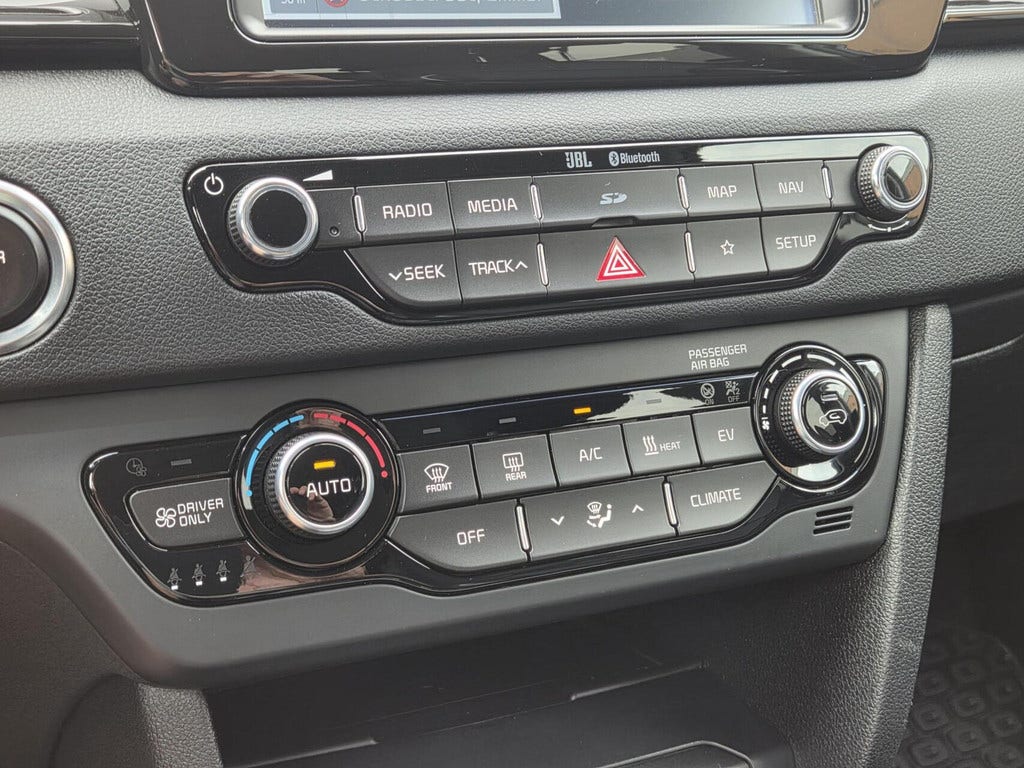 Kia e-Niro (22)