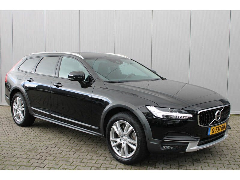 Volvo V90