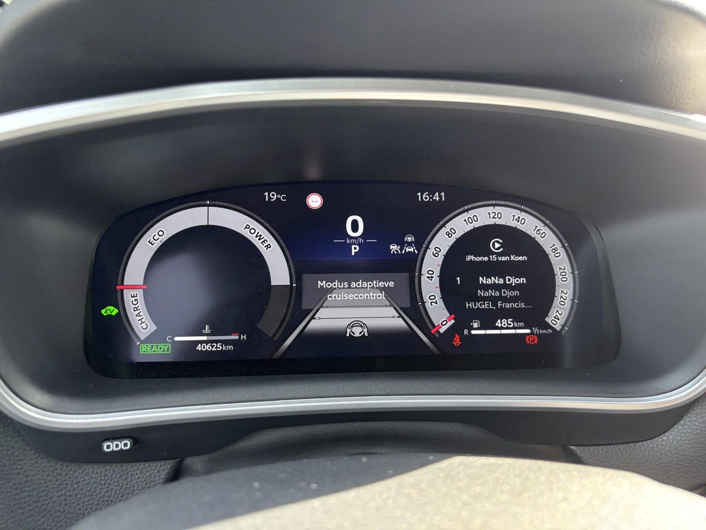 Toyota Corolla Cross (3)