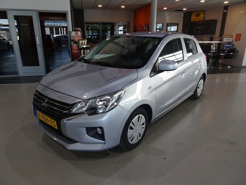 Mitsubishi Space Star (2)