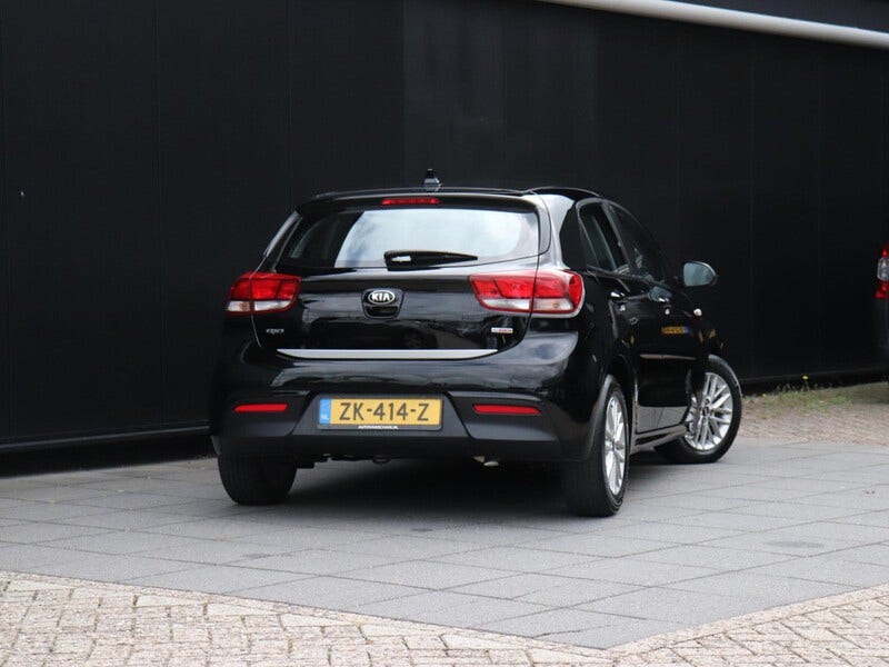 Kia Rio (3)