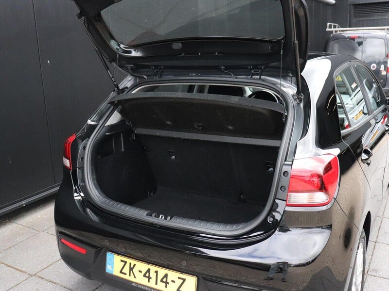 Kia Rio (14)