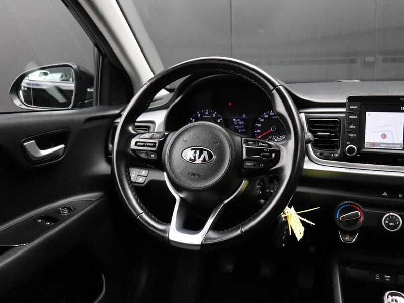 Kia Rio (17)