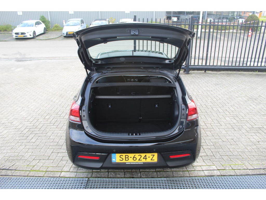 Kia Rio (5)