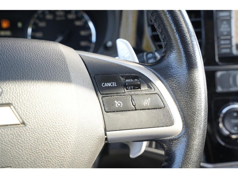 Mitsubishi Outlander (14)