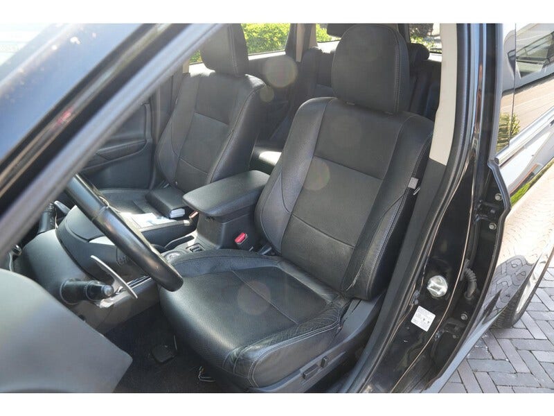 Mitsubishi Outlander (24)