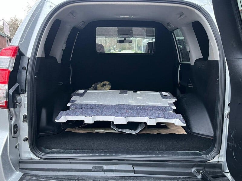 Toyota Land-Cruiser (17)
