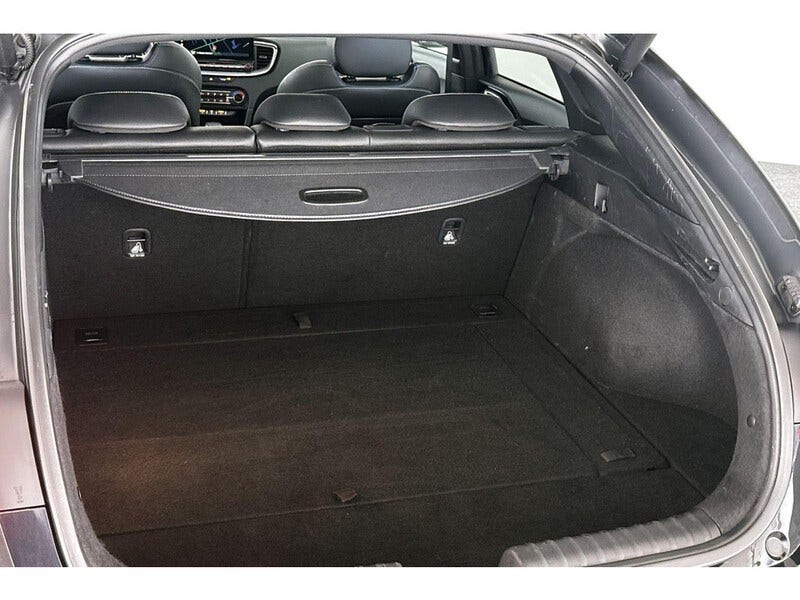 Kia ProCeed (10)