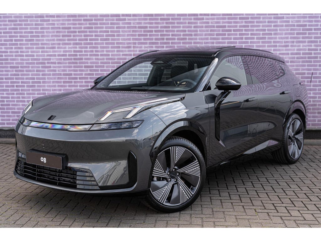 Lynk and Co 08