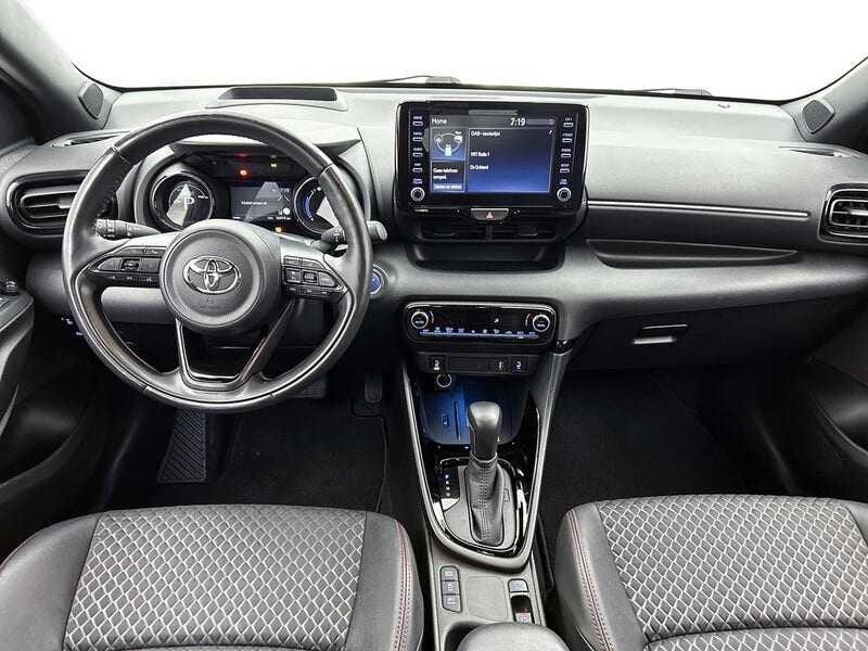 Toyota Yaris (4)
