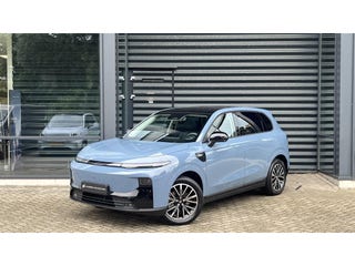 Leapmotor B10