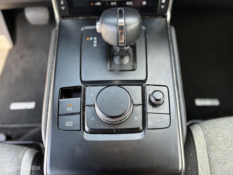 Mazda MX-30 (16)