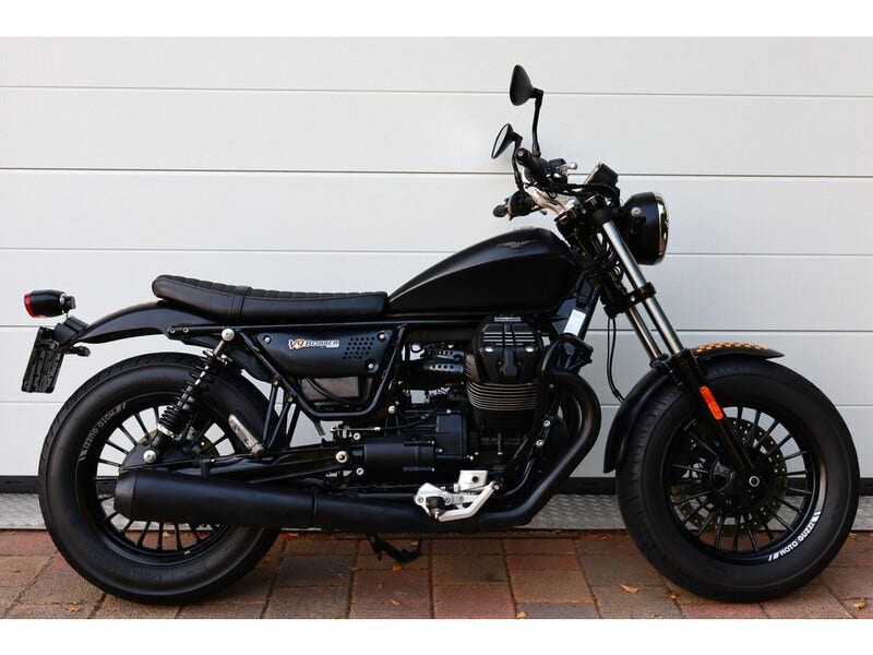 Moto Guzzi V9