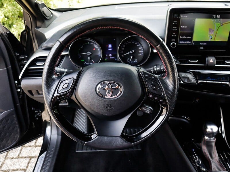 Toyota C-HR (5)