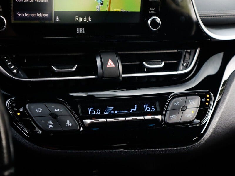 Toyota C-HR (10)