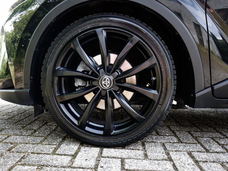 Toyota C-HR (17)