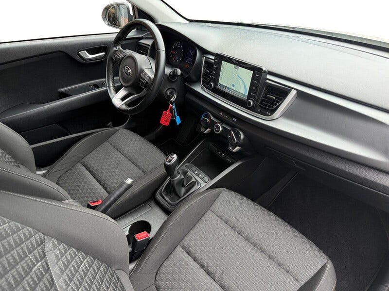 Kia Rio (3)