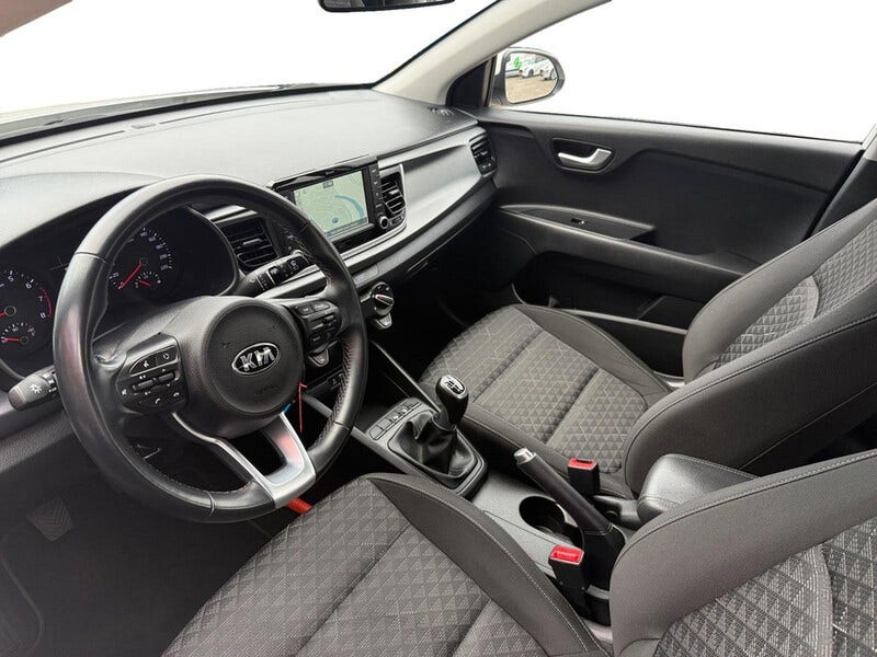 Kia Rio (18)