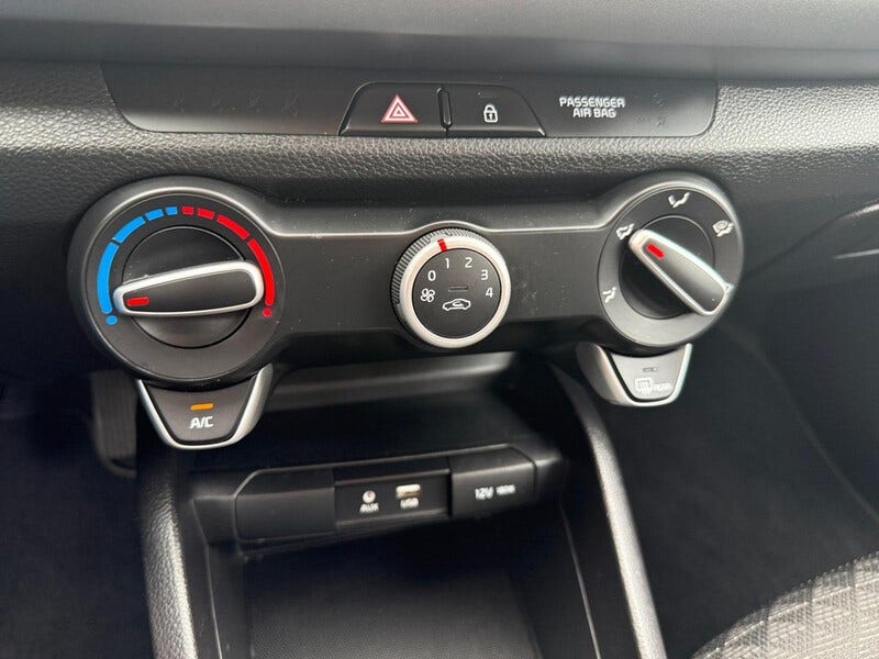 Kia Rio (22)