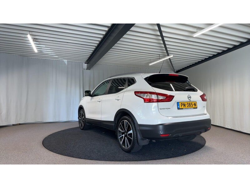 Nissan Qashqai (2)