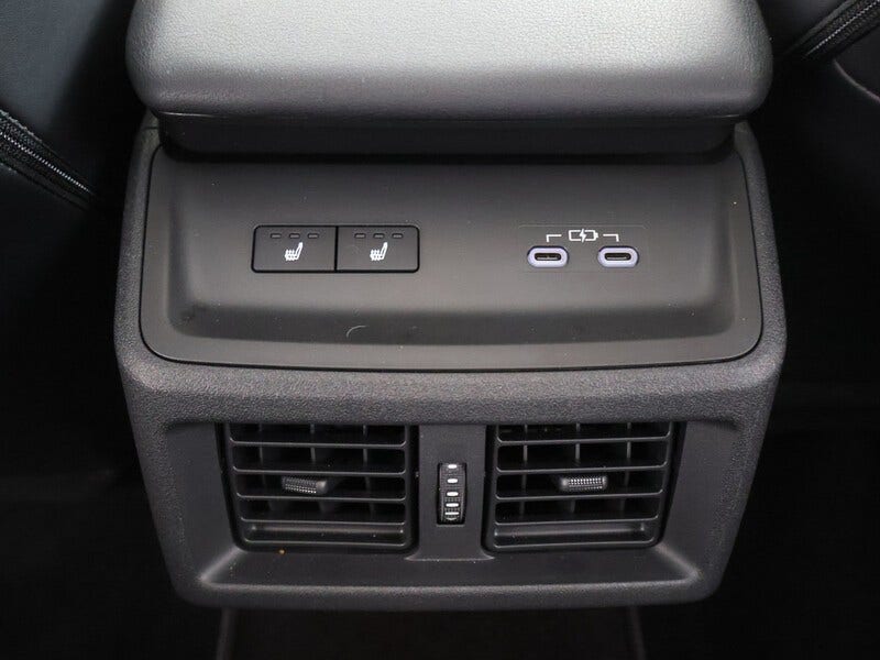 Toyota bZ4X (5)