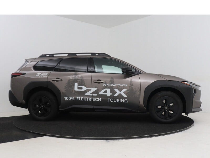 Toyota bZ4X (14)