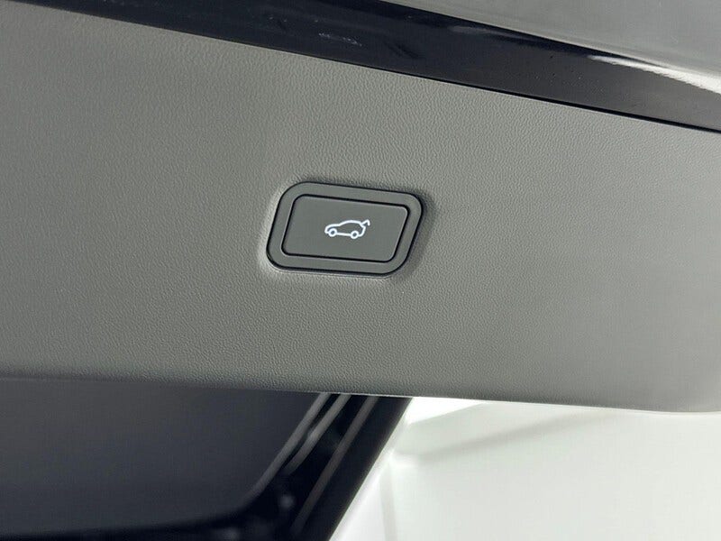 XPENG G6 (22)