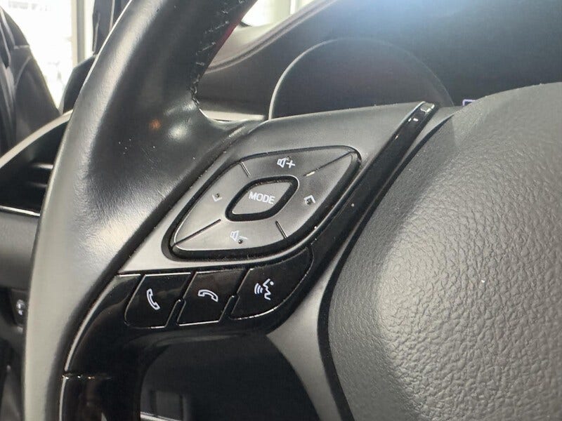 Toyota C-HR (7)