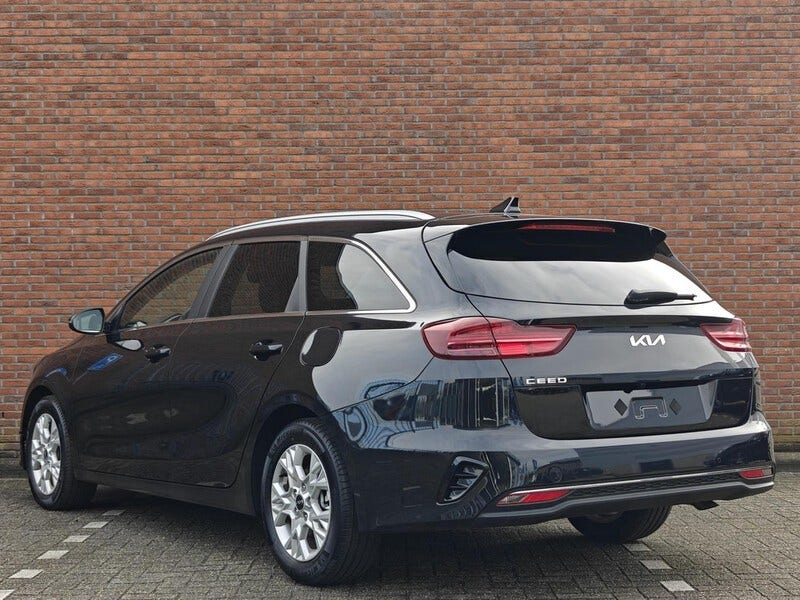 Kia Ceed Sportswagon (3)