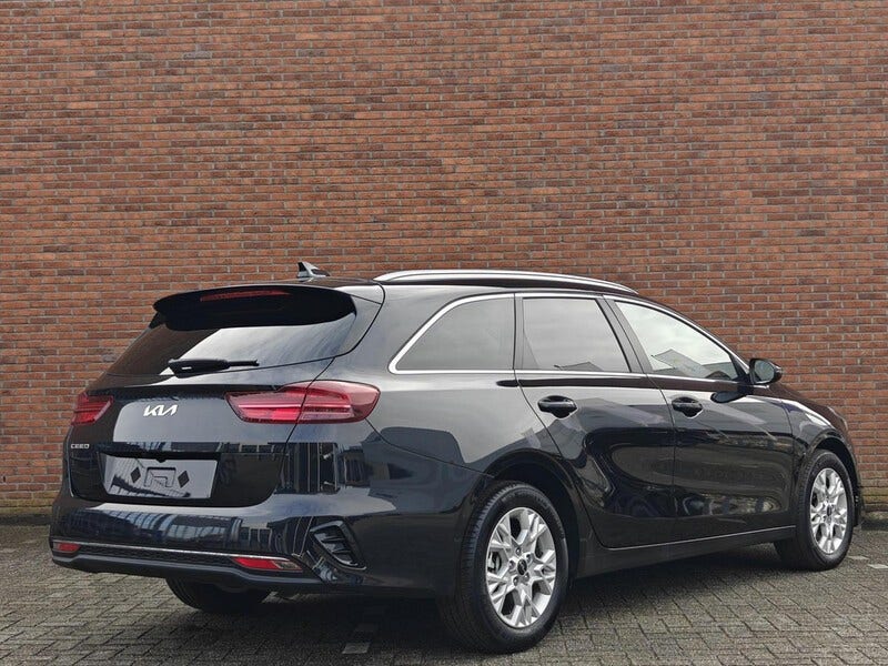 Kia Ceed Sportswagon (5)