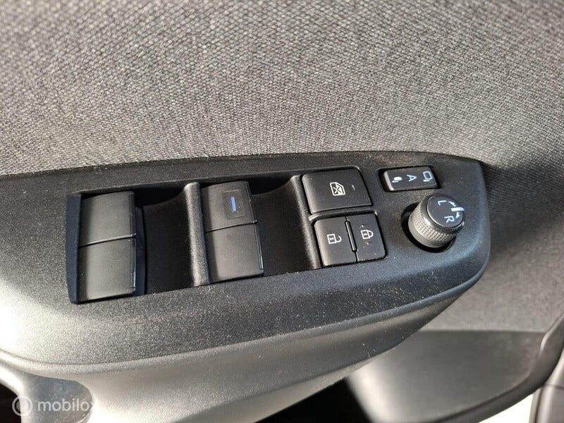 Toyota Yaris Cross (16)