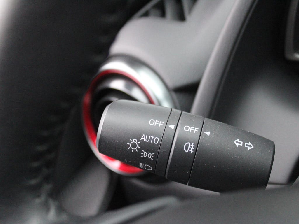 Mazda 2 (10)