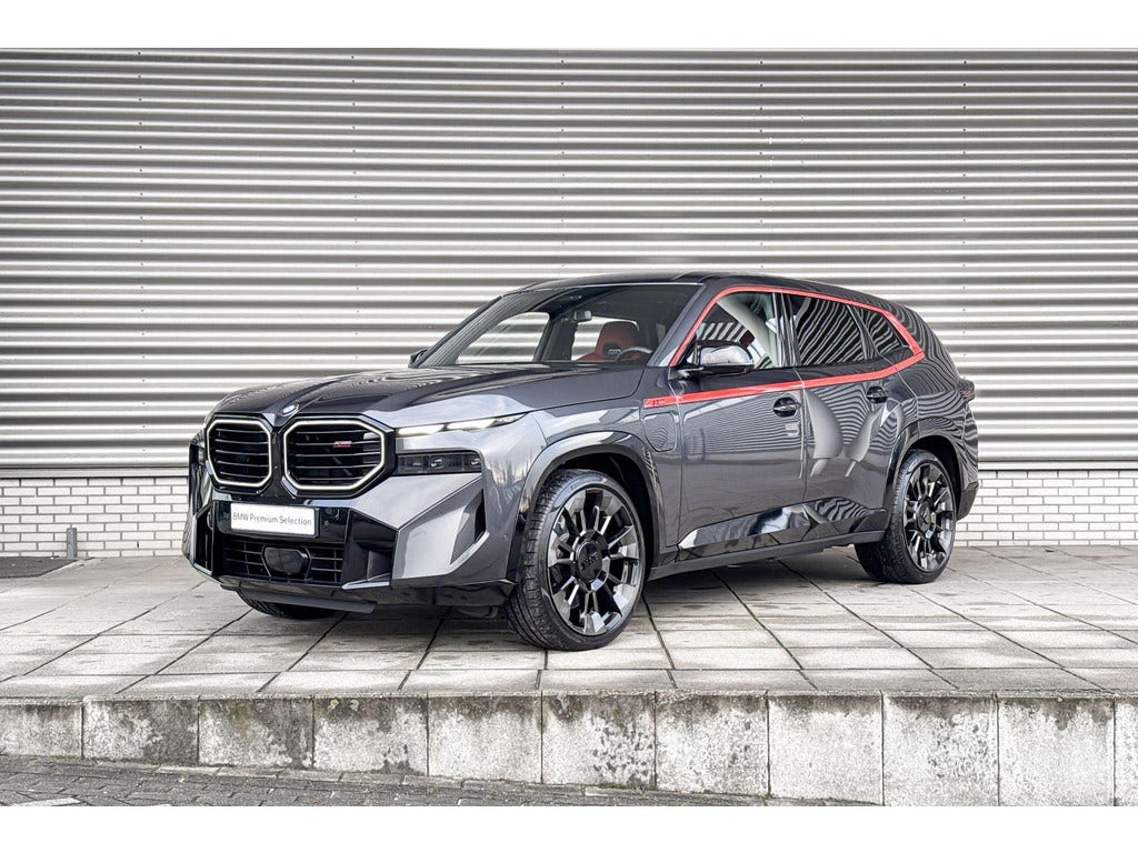 BMW XM