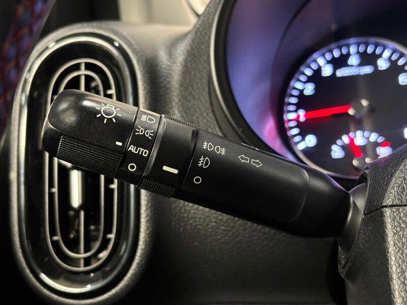 Kia Picanto (23)