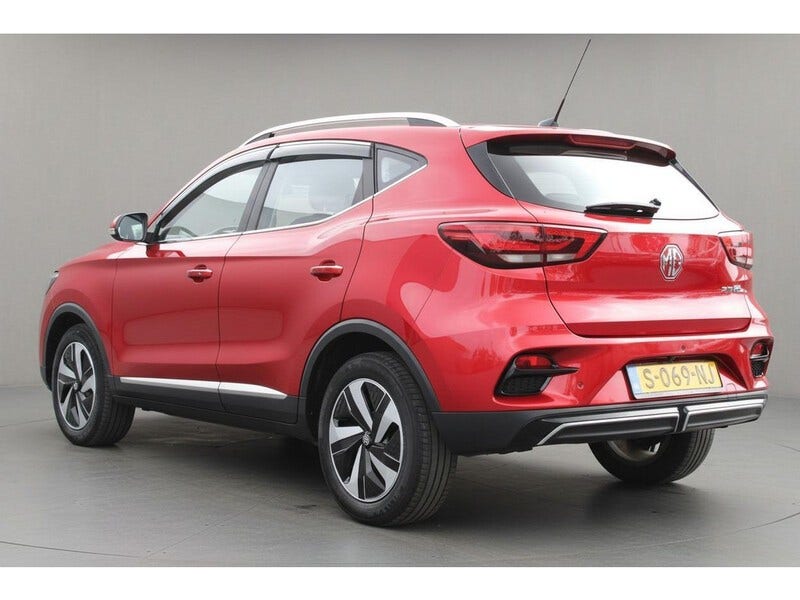MG ZS (7)