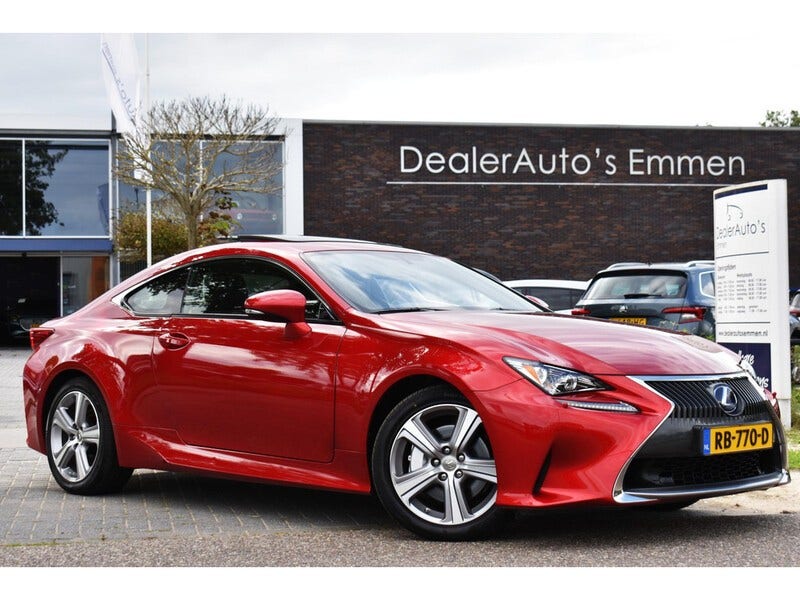 Lexus RC