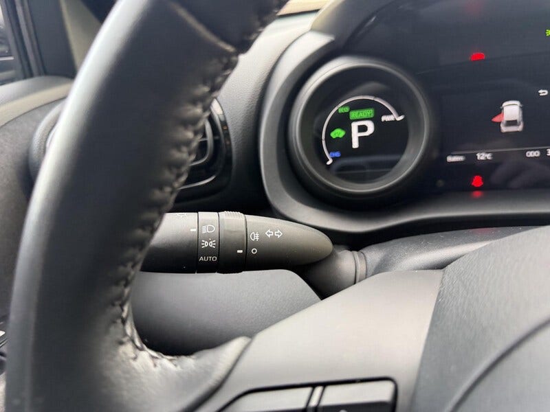 Toyota Yaris Cross (14)