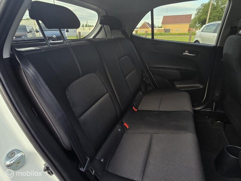 Kia Picanto (16)