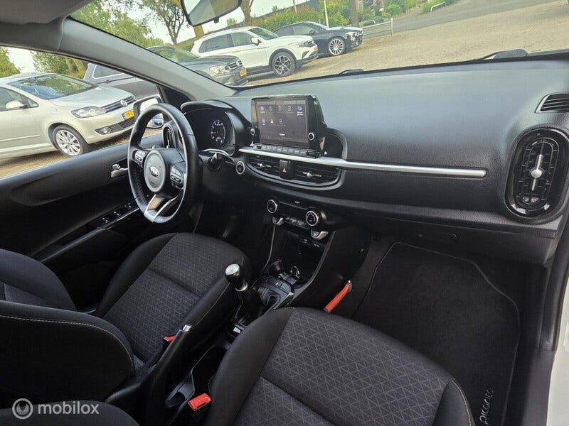 Kia Picanto (20)