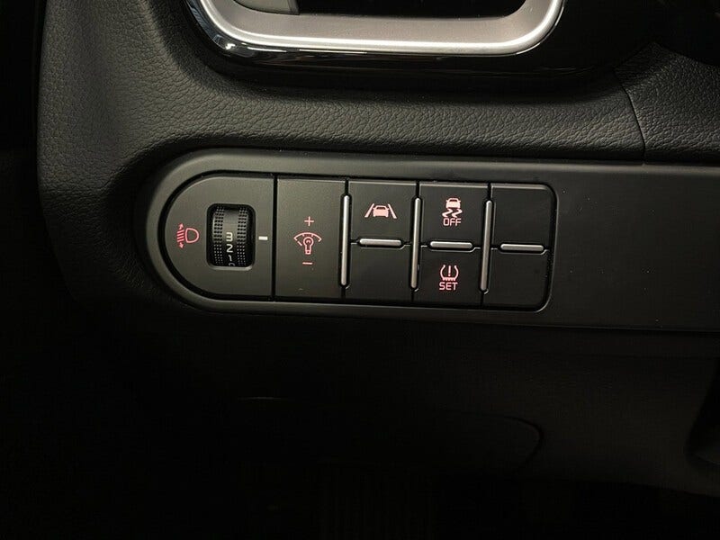 Kia Ceed Sportswagon (12)