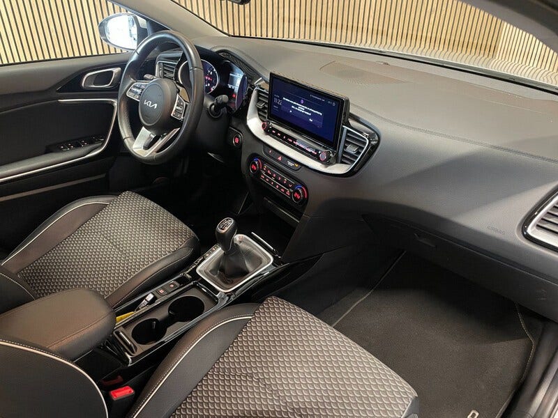 Kia Ceed Sportswagon (20)